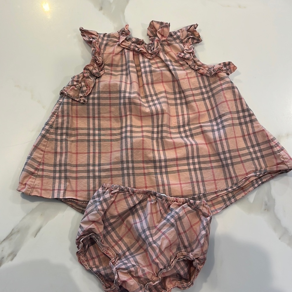 Burberry set